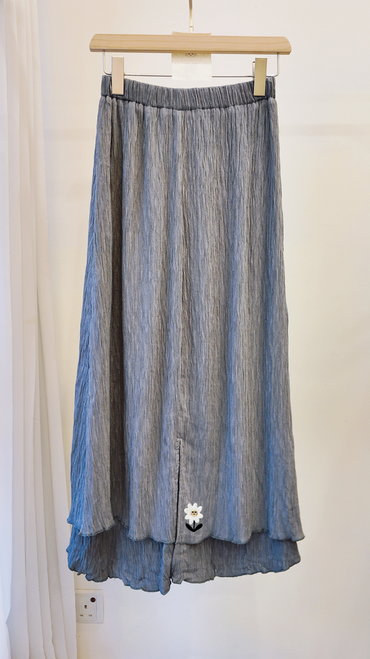 下擺拼接波紋修身半截裙