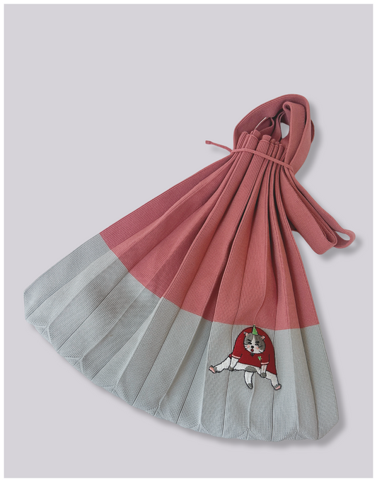 B.T.J. X Serious By Shu 針織摺摺袋