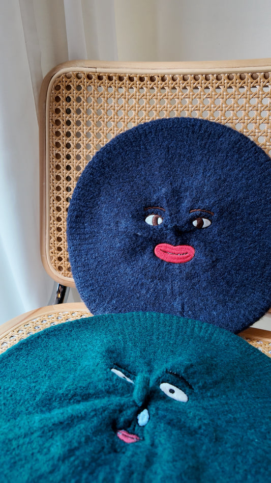 針織畫家帽|自家刺繡圖案