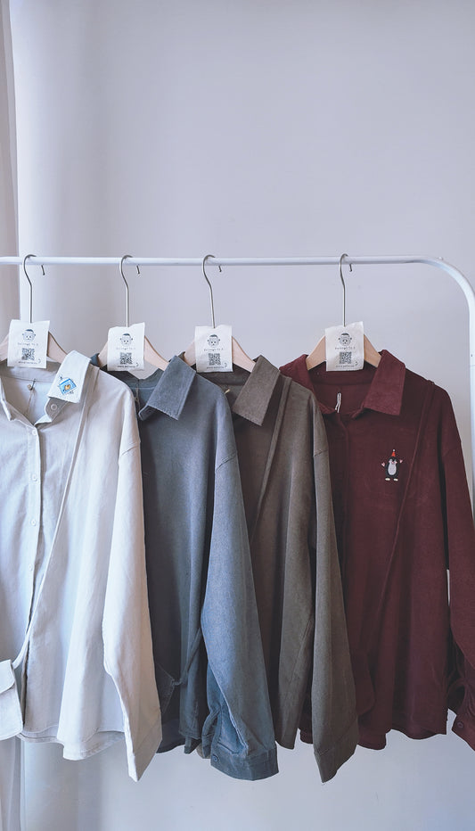 附袋子燈芯絨襯衫