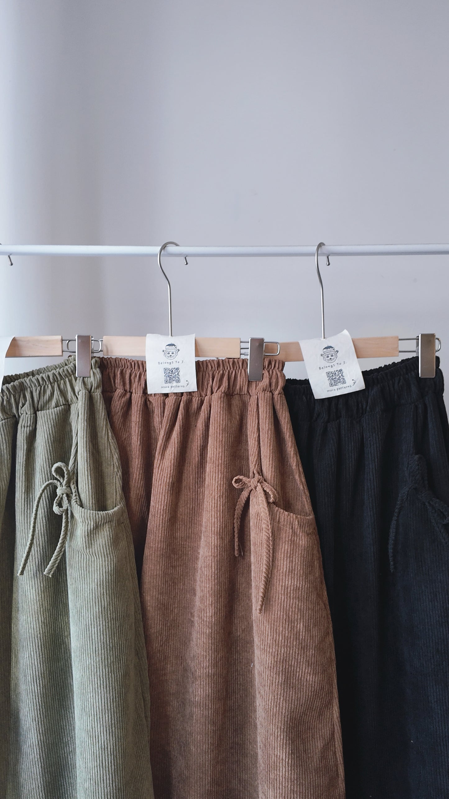 燈芯絨口袋綁帶半截裙