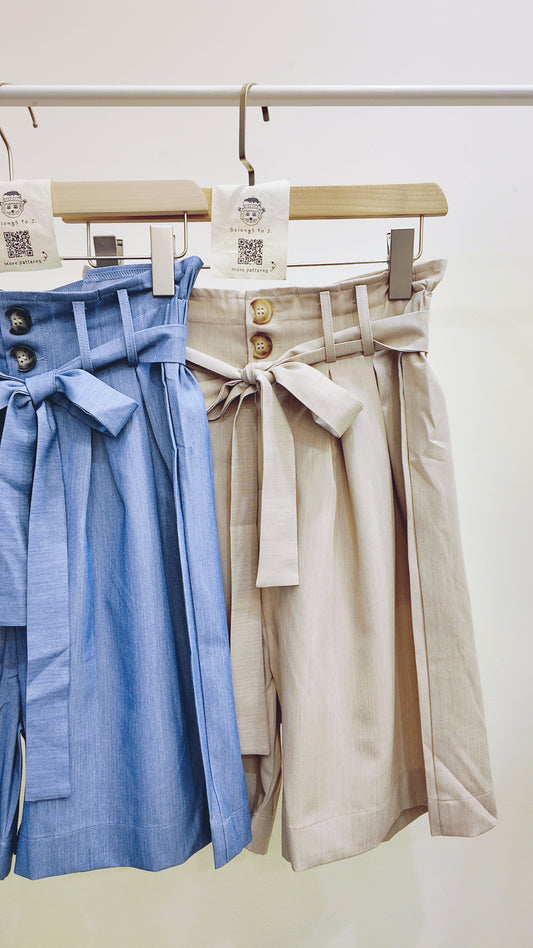 自家製-雙鈕附腰帶高腰顯瘦短褲