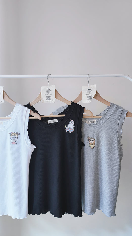 百搭坑紋木耳邊背心