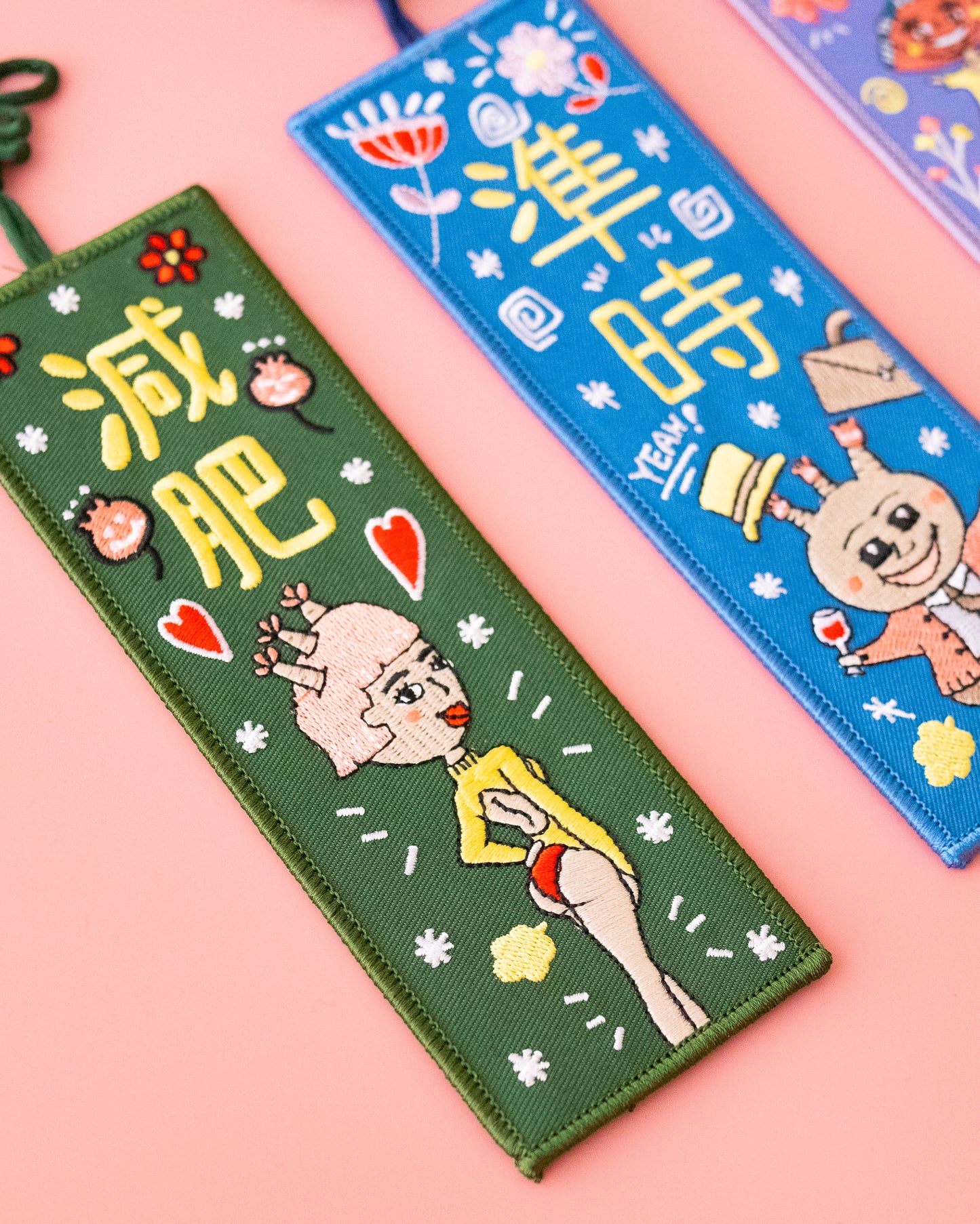 Belongs To J. 原創刺繡揮春彩虹系列
