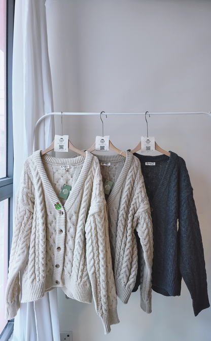 粗針麻花長版外套