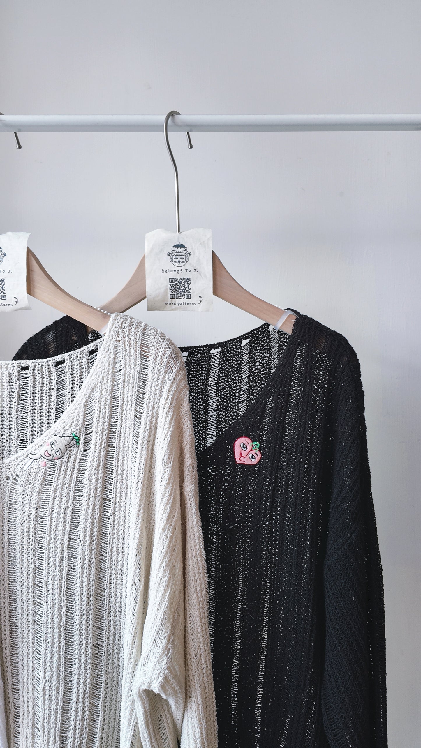 洞洞V領長袖上衣/罩衫