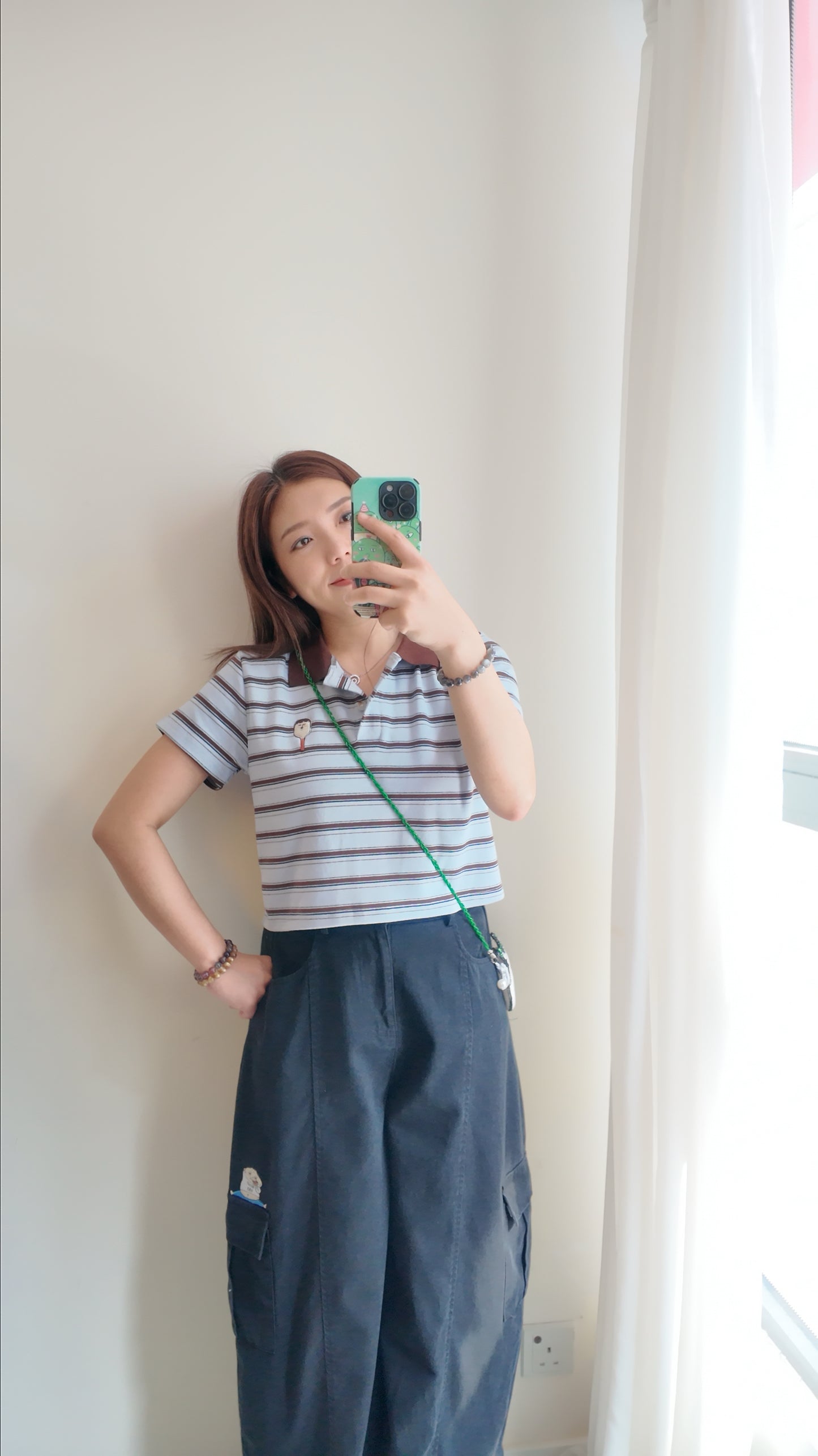 橫間翻領短袖上衣