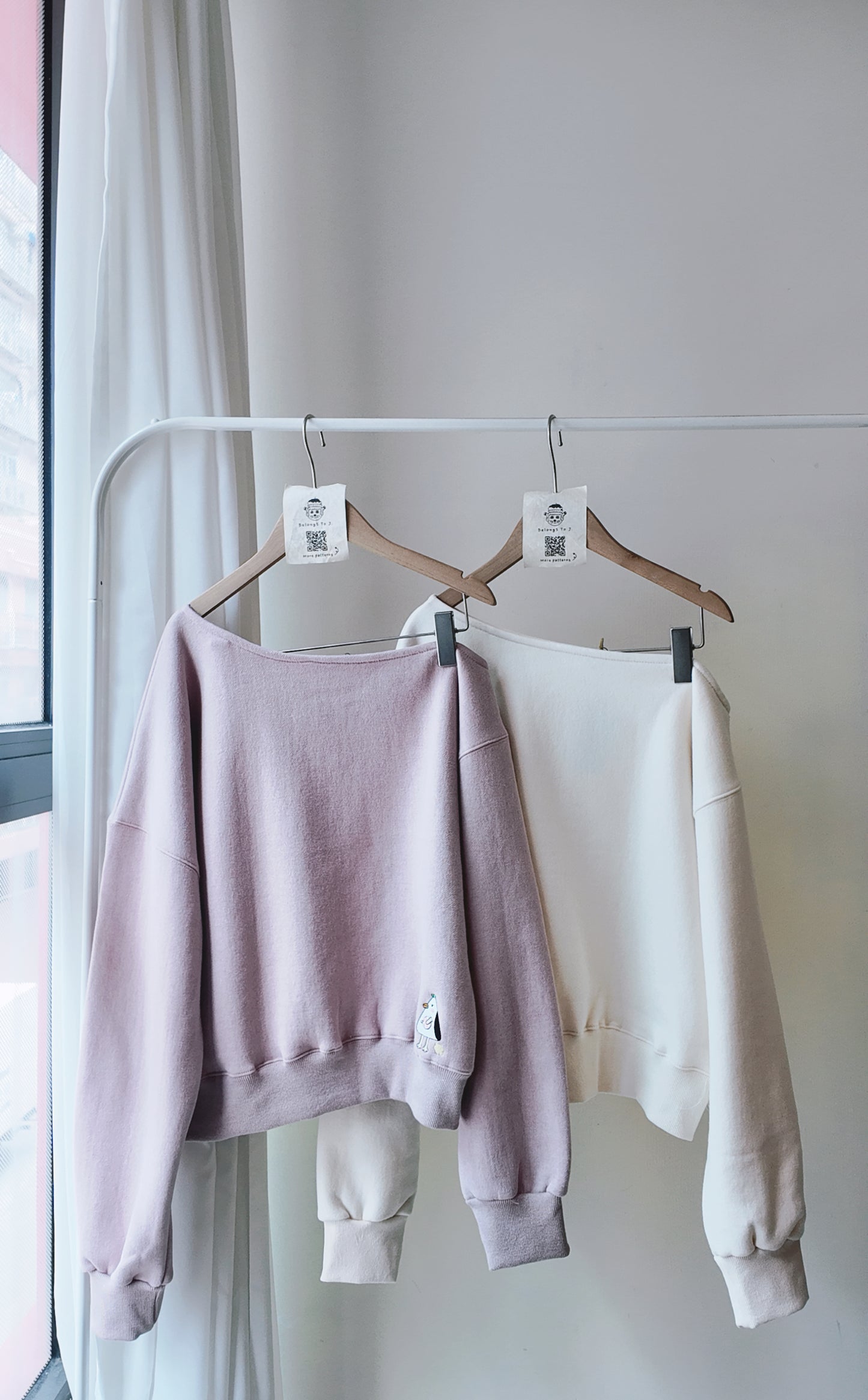 一字領寬鬆長袖衛衣