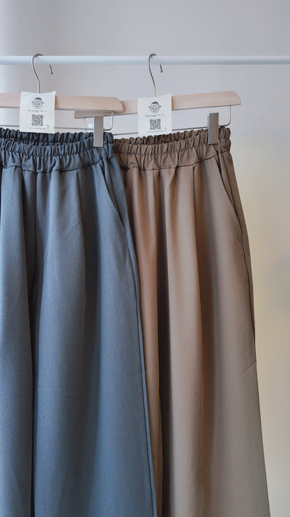 橡筋腰打摺高腰長西褲