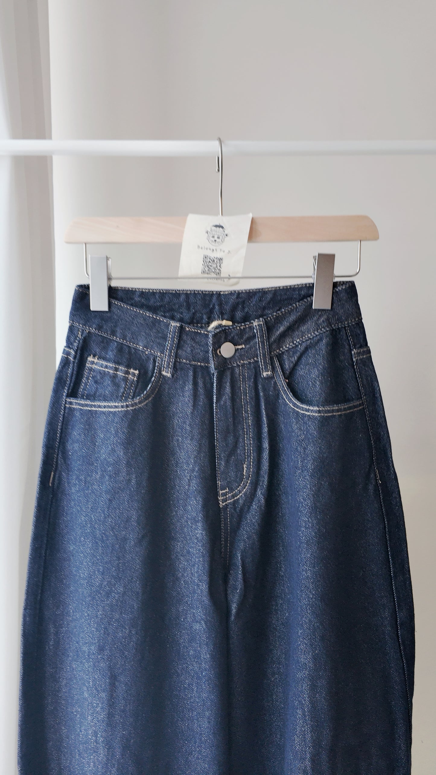 褲腳車線A字寬褲