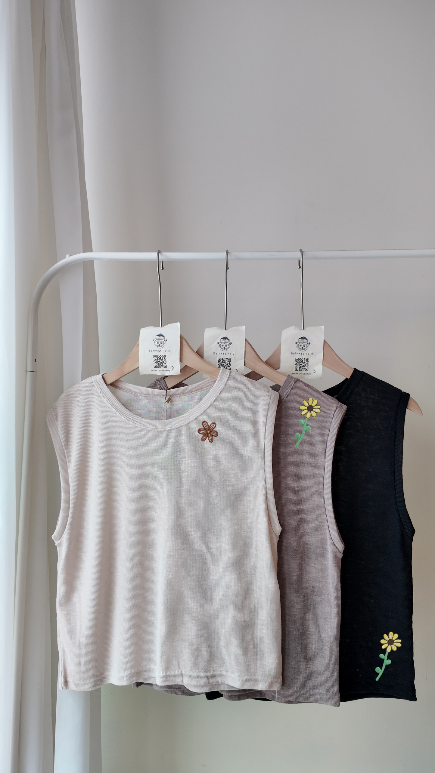 寬肩圓領針織背心