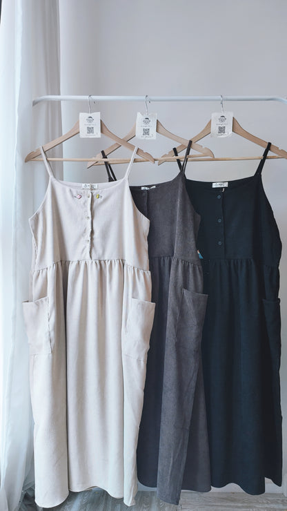 寬鬆細肩大口袋連身裙