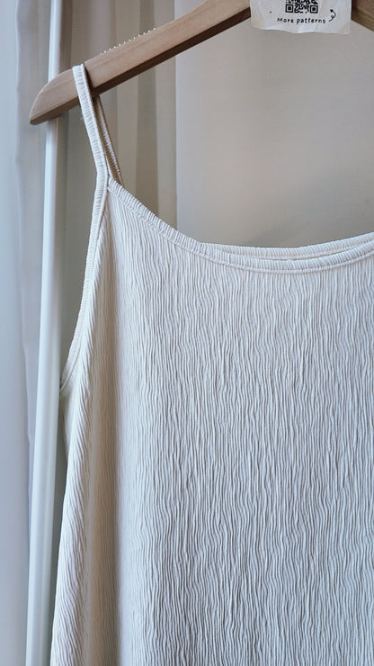 波紋細肩吊帶連身裙