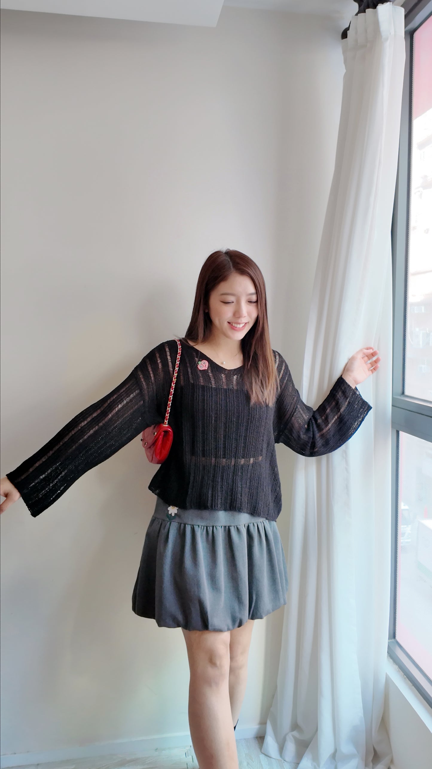 洞洞V領長袖上衣/罩衫