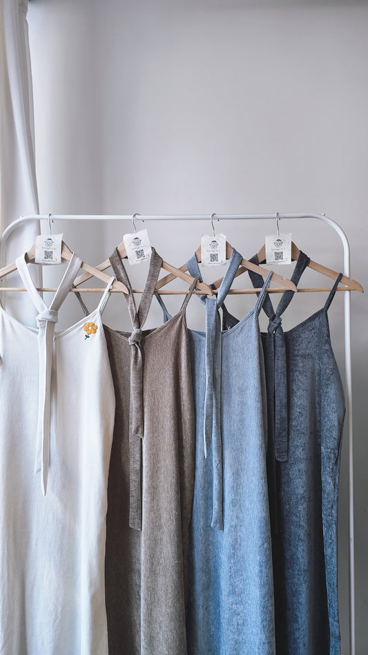 絨布綁帶光澤長連身裙