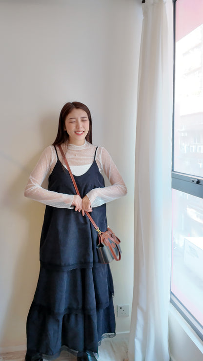 下擺蕾絲附綁帶連身裙