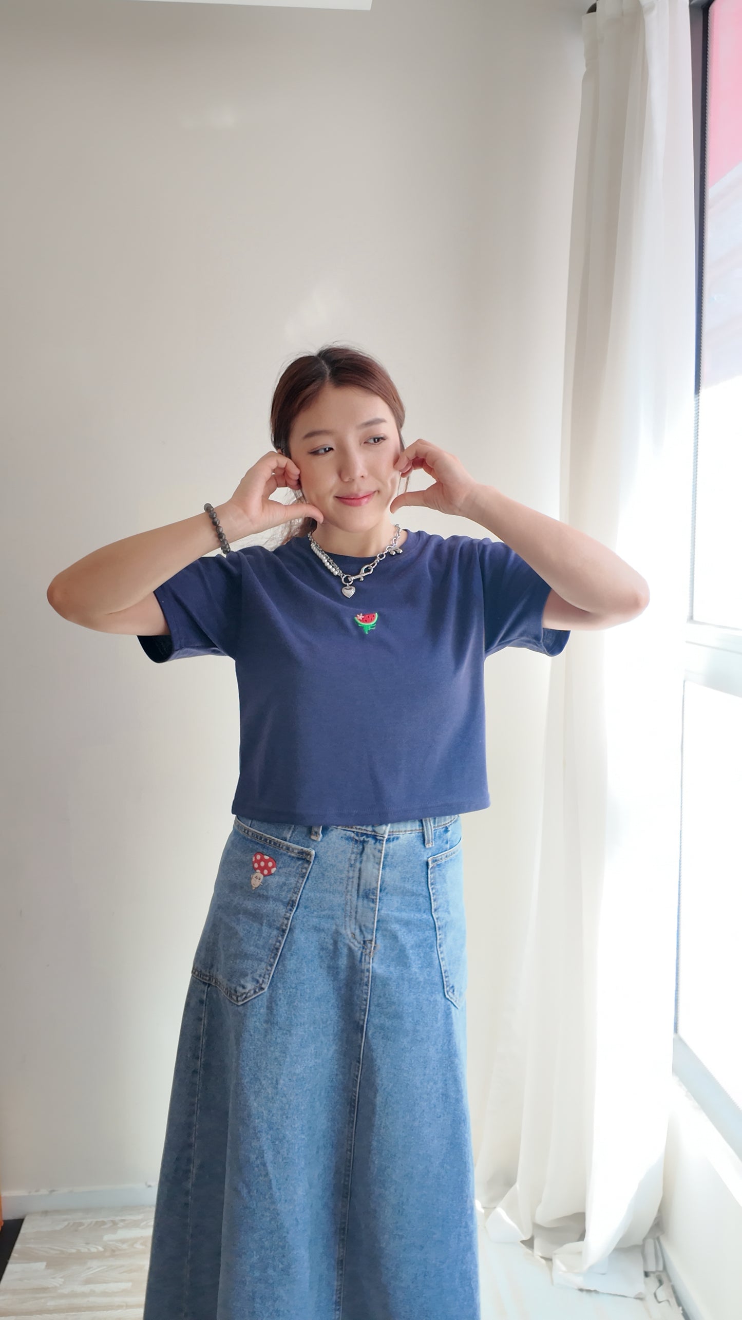 寬鬆落肩圓領 T-shirt