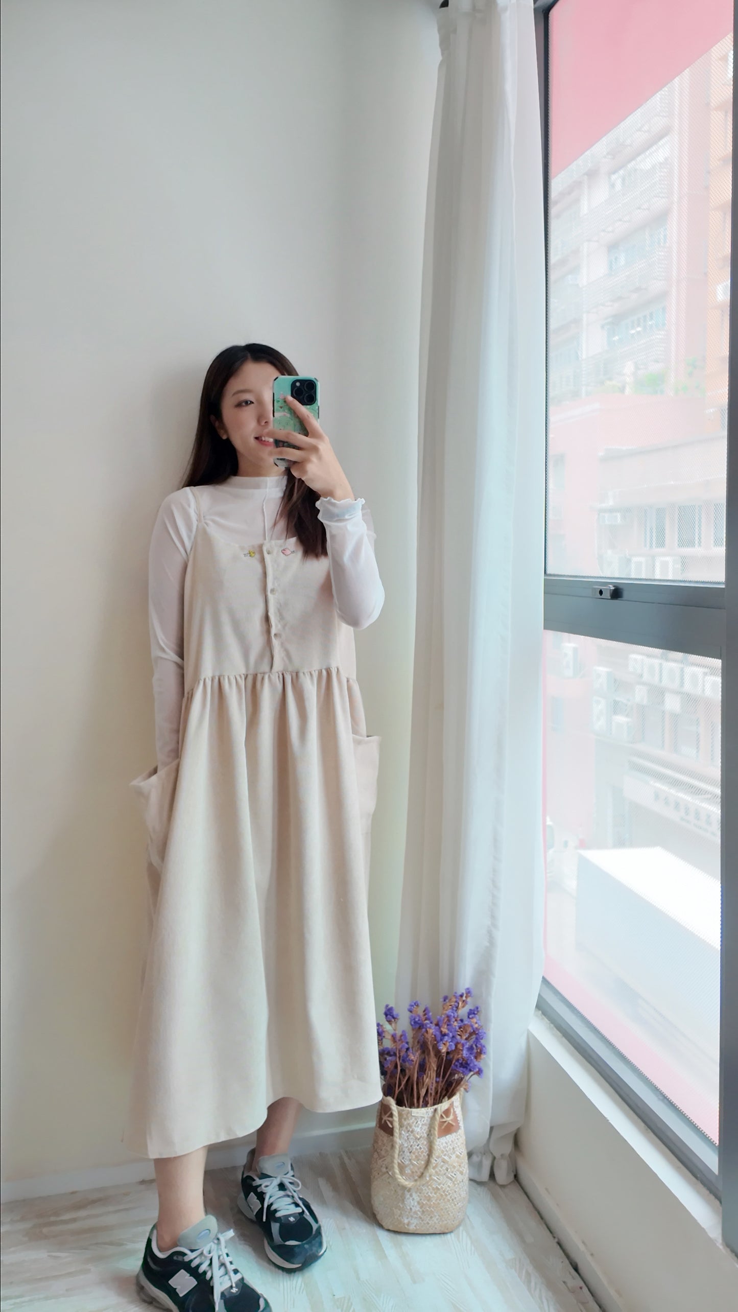 寬鬆細肩大口袋連身裙