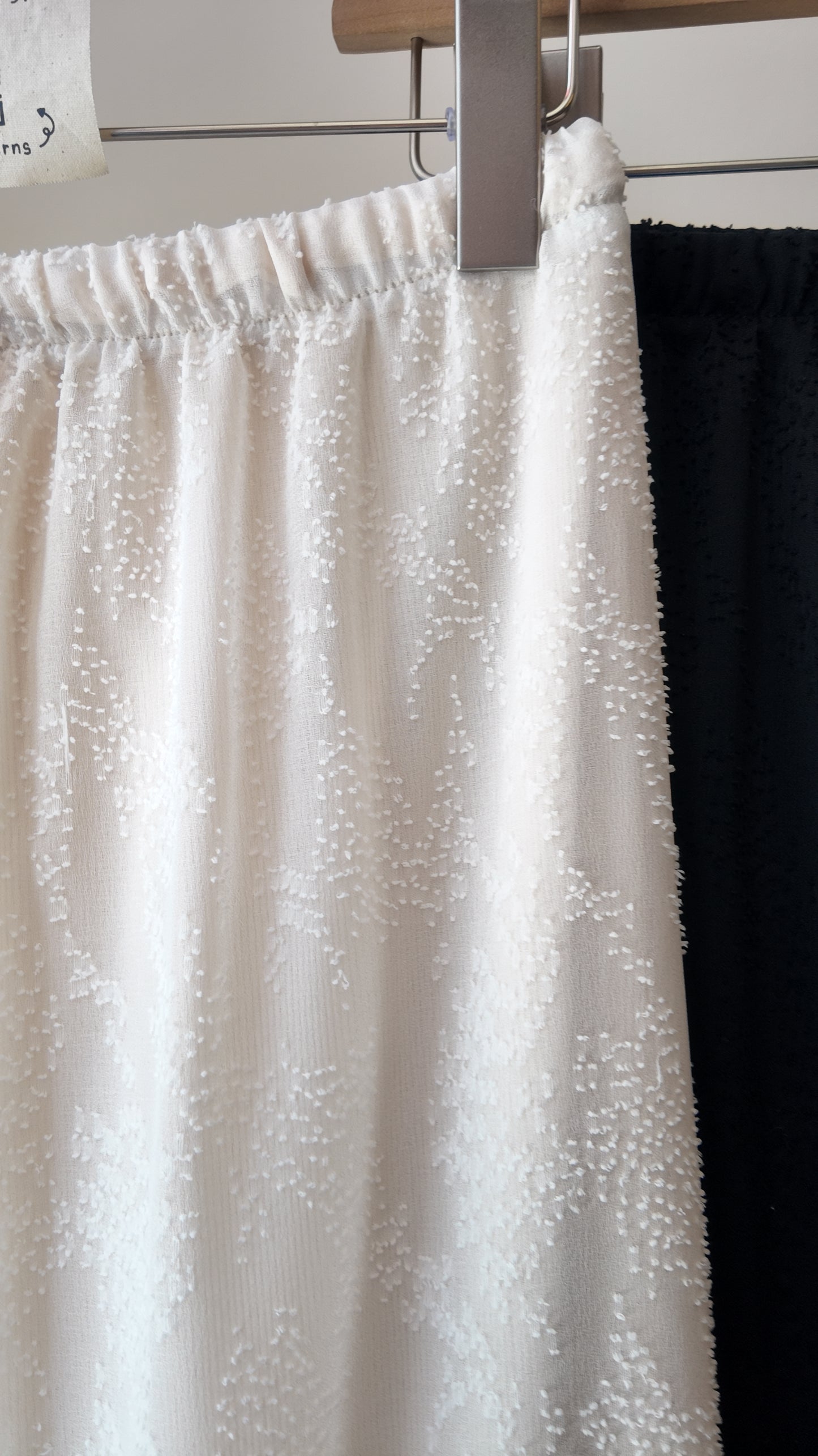 雙層蕾絲提花半截裙