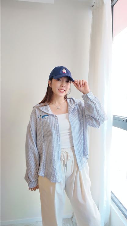 寬鬆直條有帽襯衫