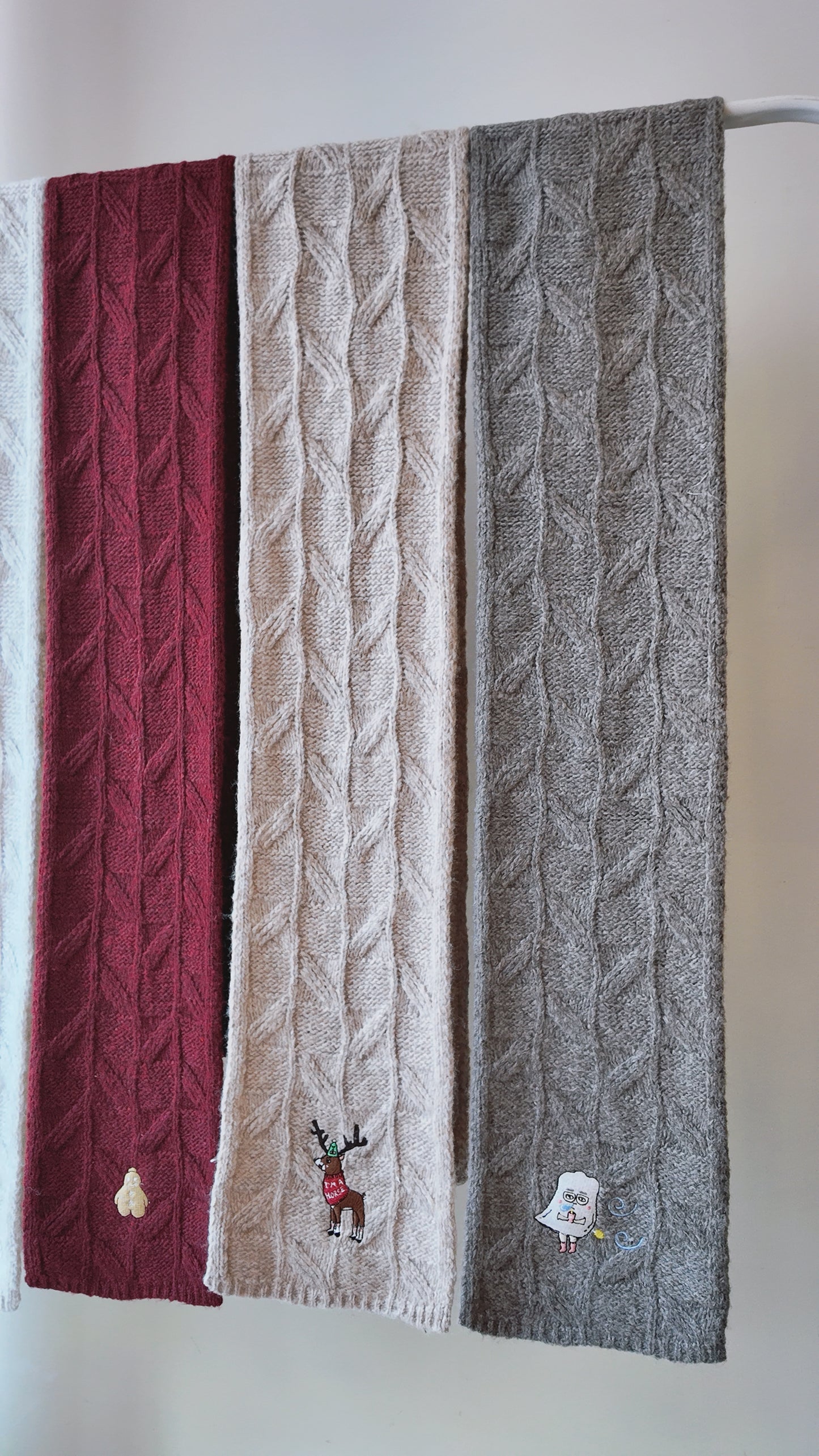 糯軟麻花針織頸巾